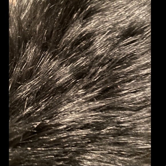 T TAHARI Women’s Down Quilted Puffer Winter Jacket Coat with faux fur - Picture 9 of 10